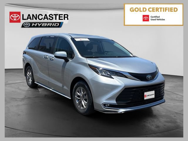 Certified 2022 Toyota Sienna XLE