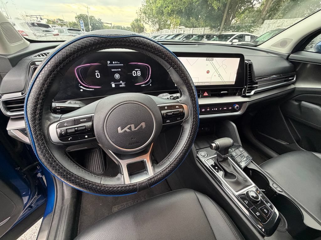 Certified 2024 Kia Sportage EX FWD image 19