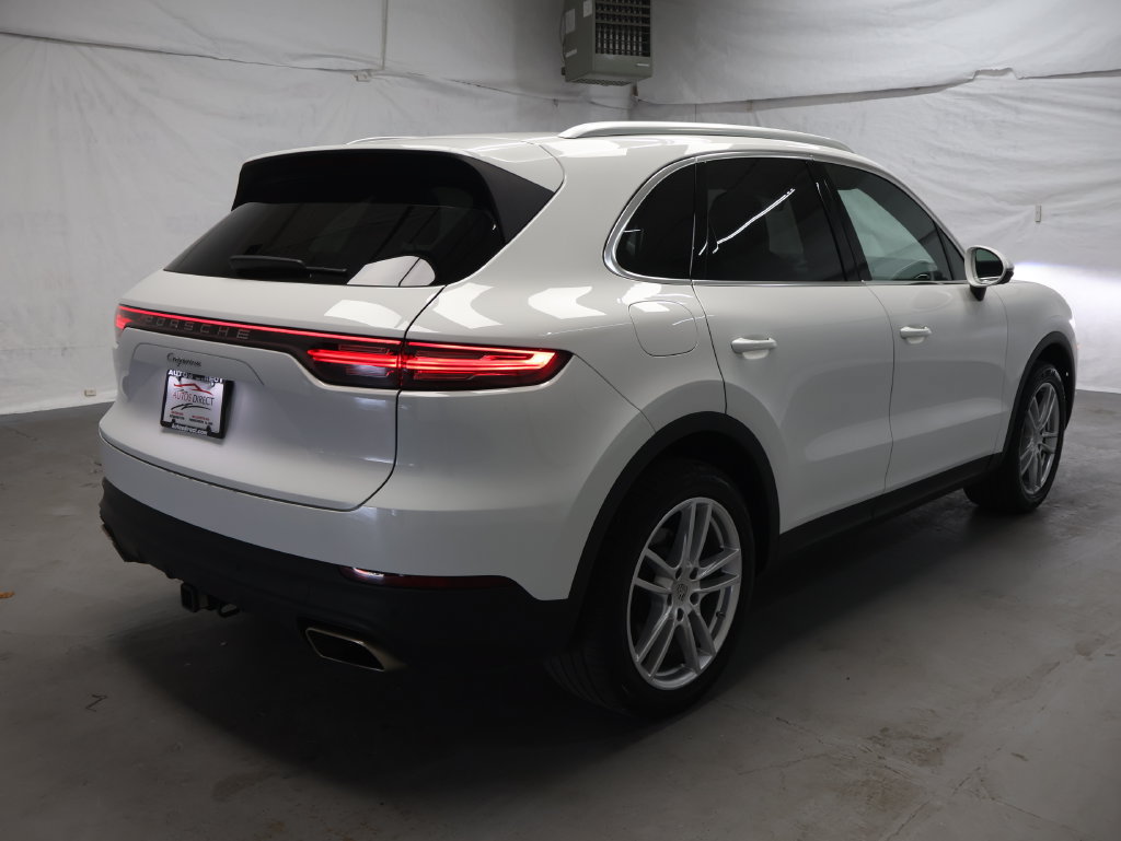 Used 2023 Porsche Cayenne w/ Assistance Package AWD/4WD image 7