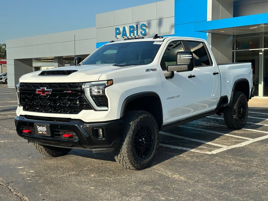New 2026 Chevrolet Silverado 2500 ZR2 AWD/4WD image 3