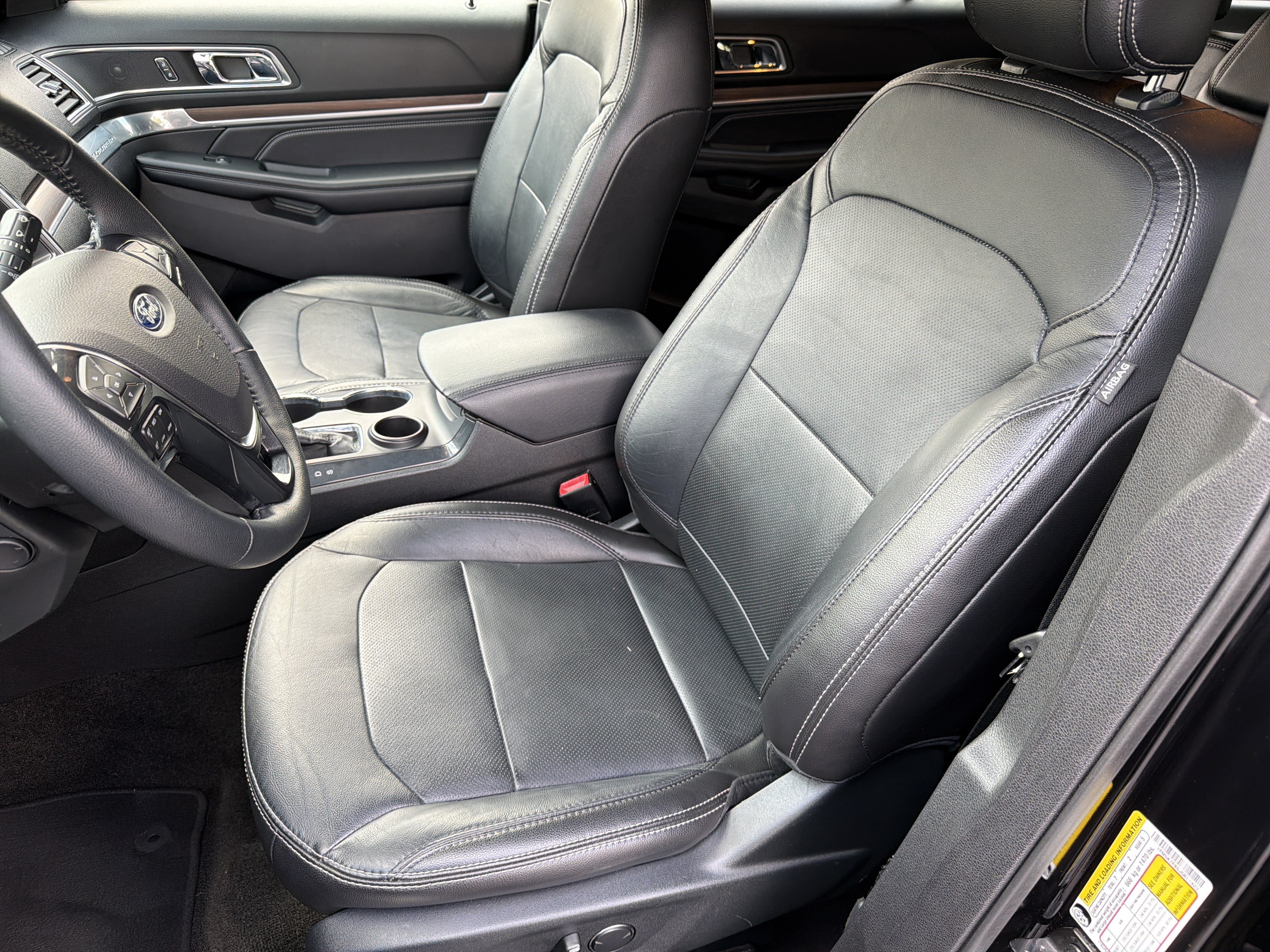 Used 2018 Ford Explorer Limited FWD image 16