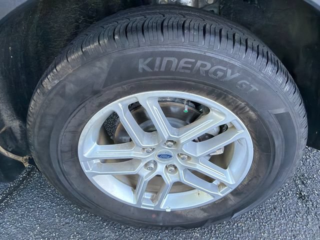 Used 2025 Ford Explorer Active w/ Active Comfort Package RWD image 20