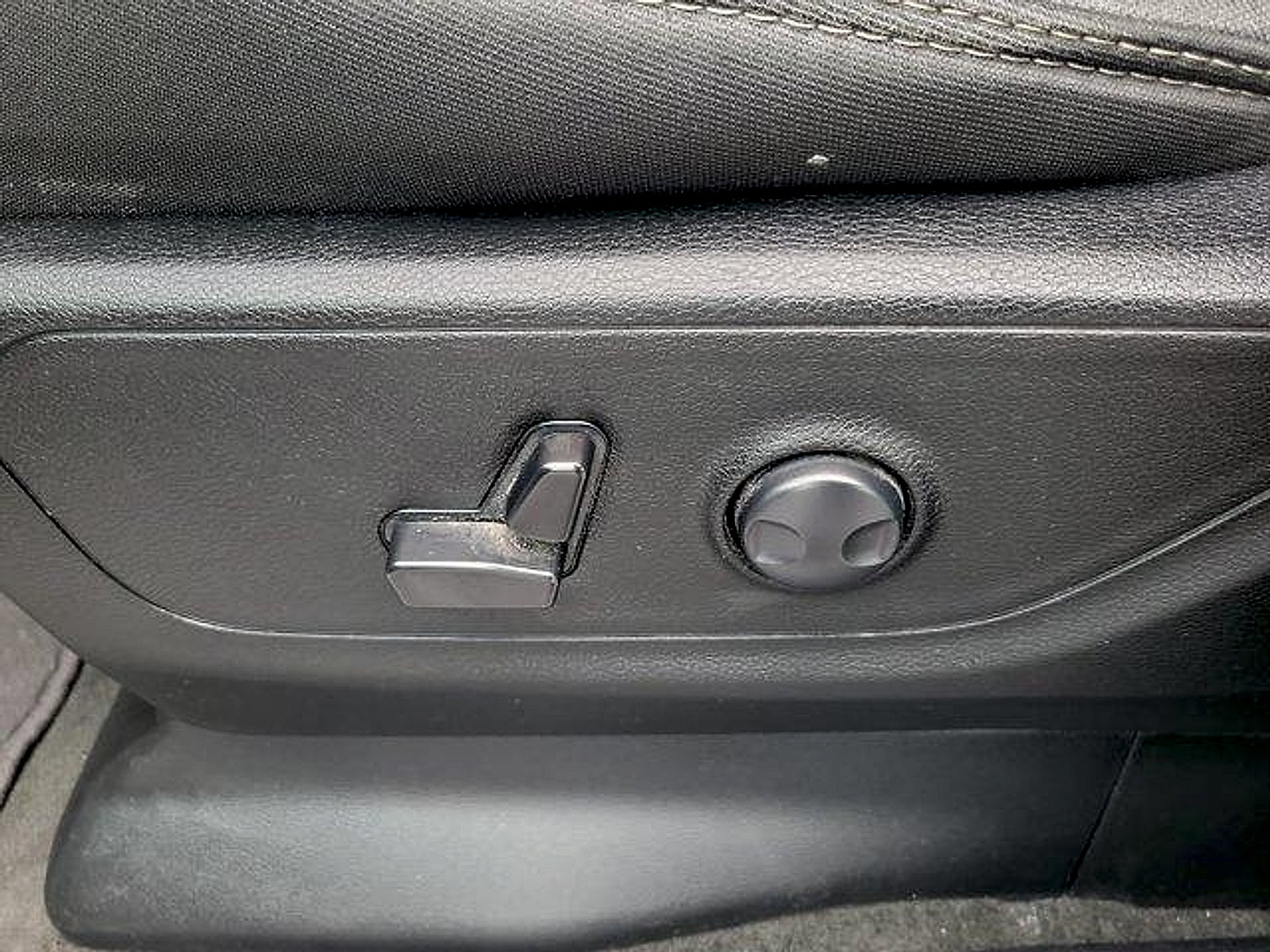 Used 2024 RAM 1500 Big Horn RWD image 21