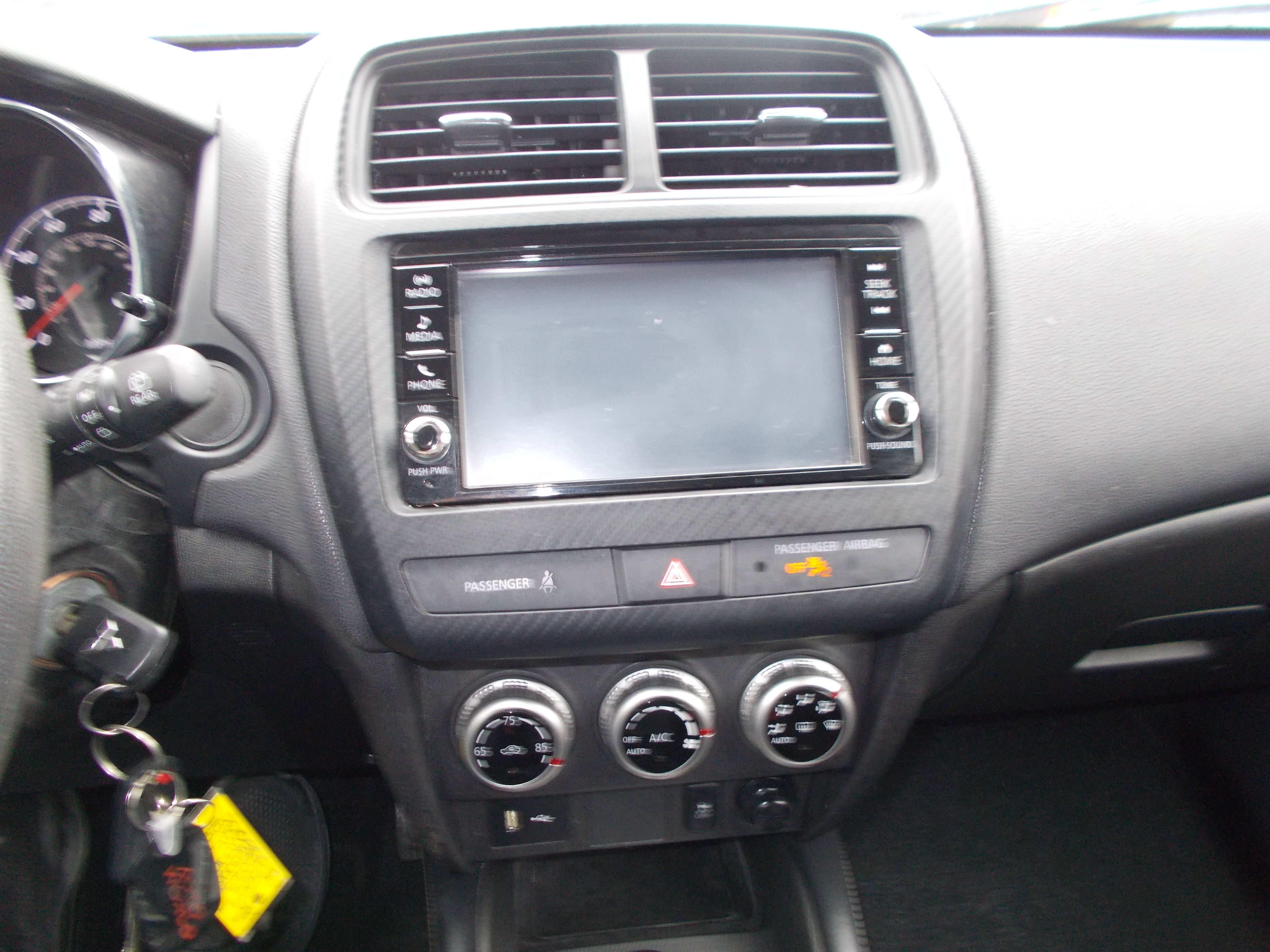 Used 2023 Mitsubishi Outlander Sport SE image 15