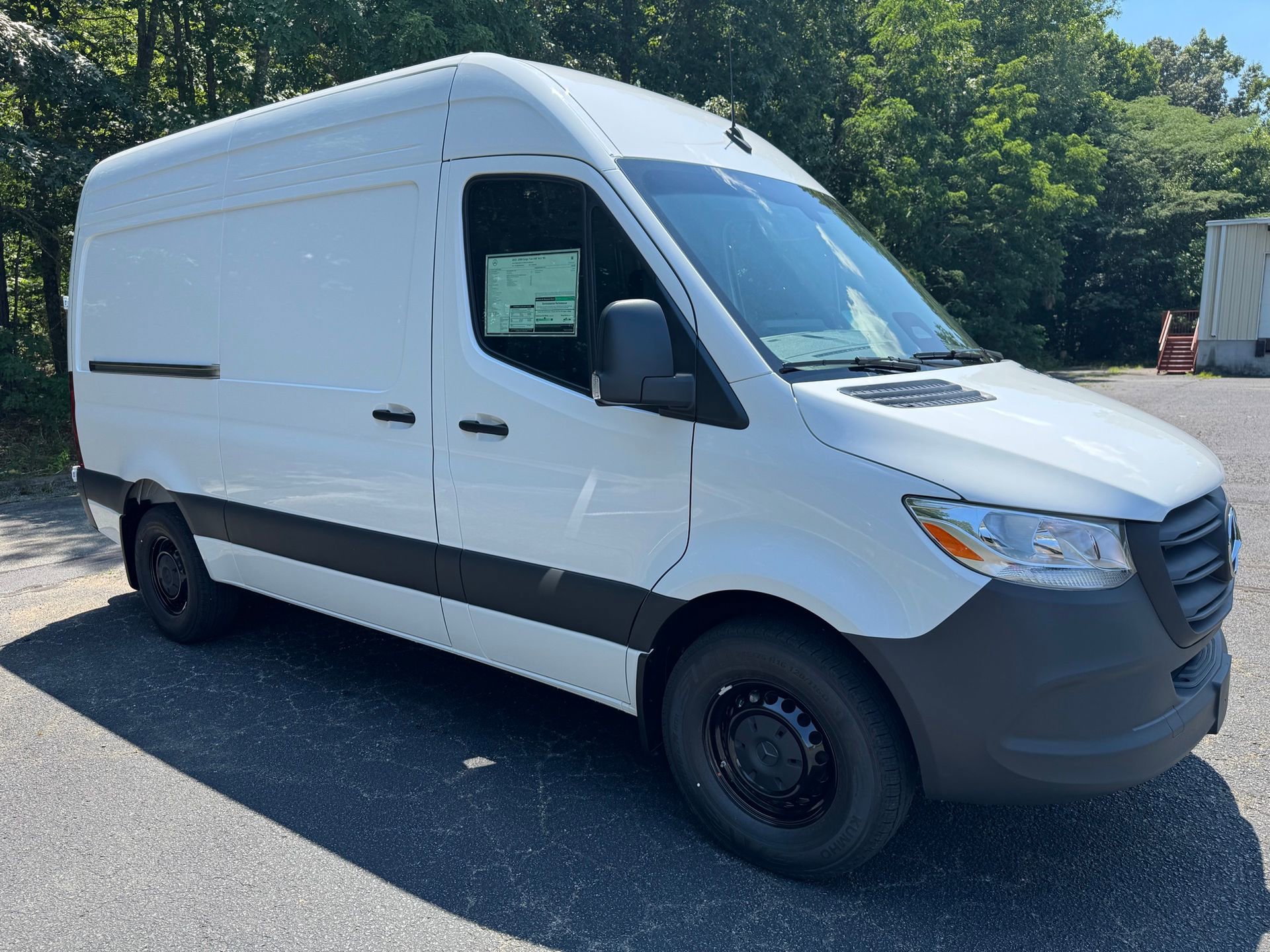 New 2025 Mercedes-Benz Sprinter 2500