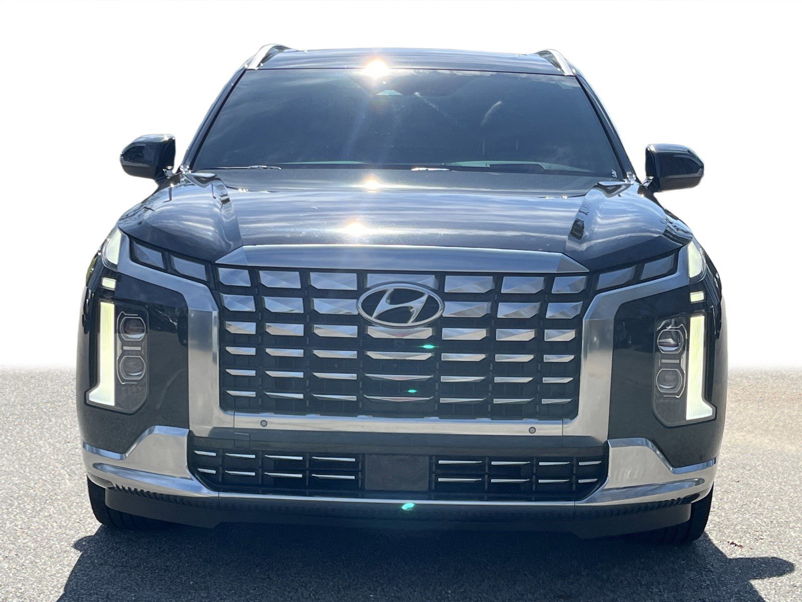 Used 2023 Hyundai Palisade Calligraphy w/ Cargo Package image 30
