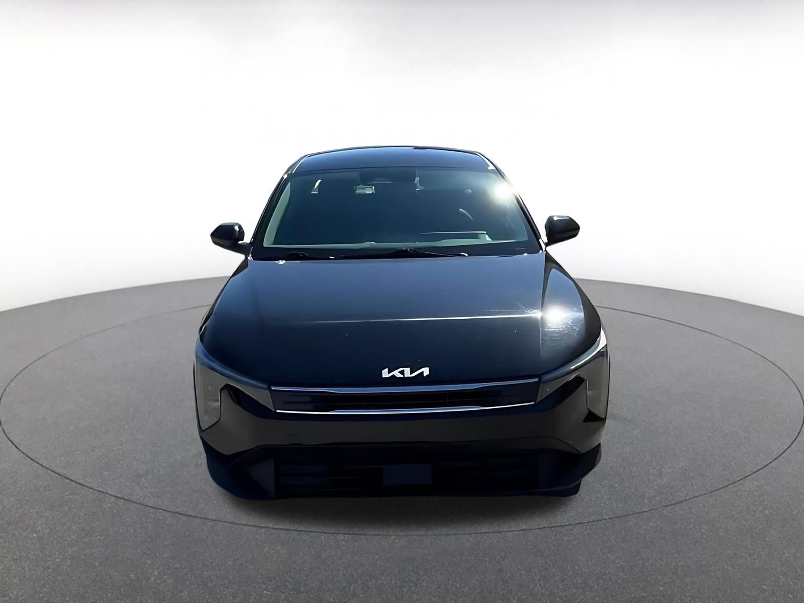 Used 2025 Kia K4 LXS image 4