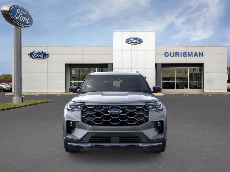 New 2026 Ford Explorer Platinum AWD/4WD image 2