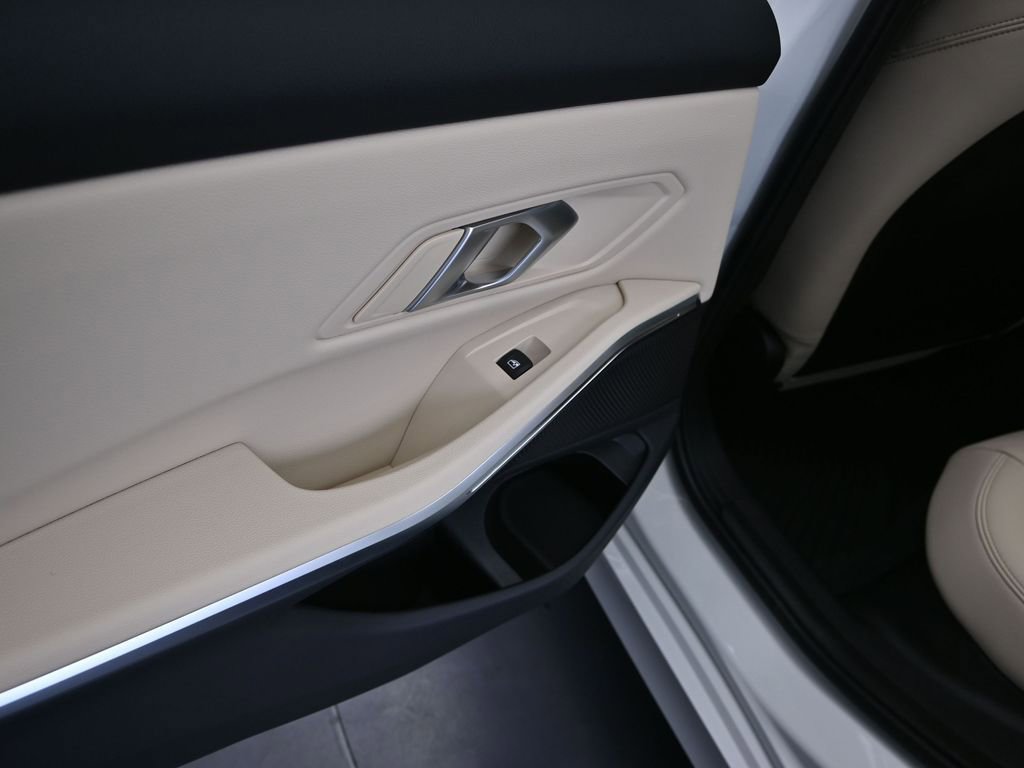 New 2026 BMW 330i Sedan w/ Premium Package RWD image 15