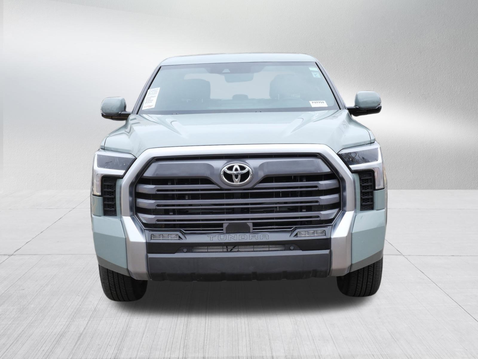 Used 2025 Toyota Tundra Limited image 2
