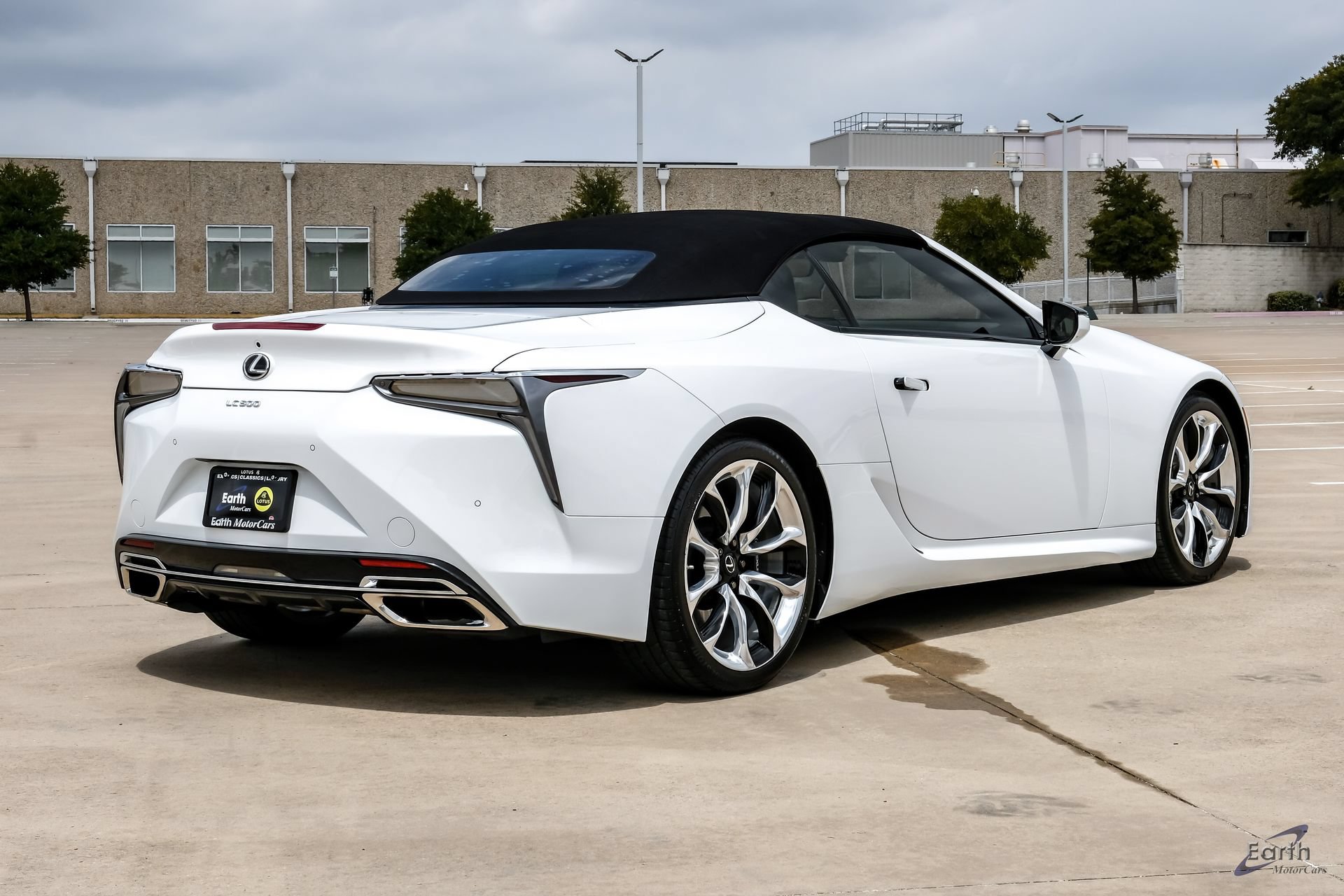 Used 2021 Lexus LC 500 Convertible w/ Touring Package RWD image 18