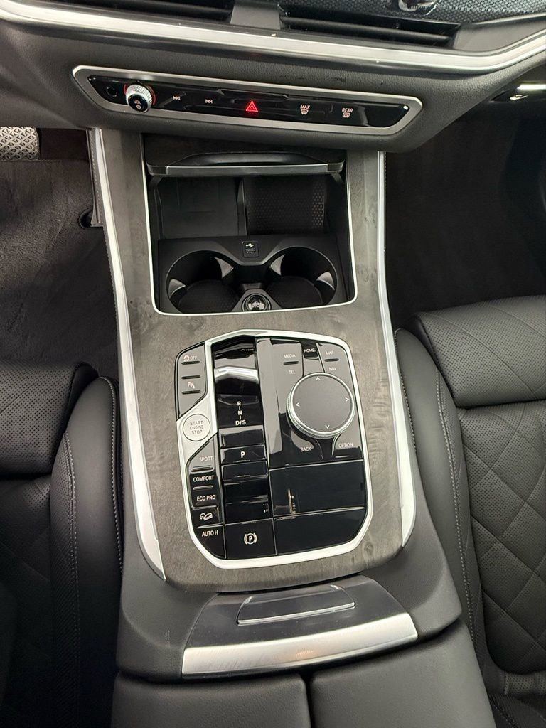 Used 2026 BMW X5 xDrive40i image 16
