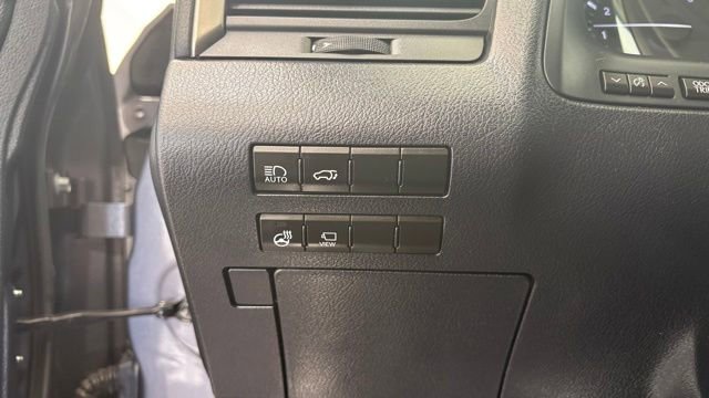 Used 2022 Lexus RX 350L Premium w/ Premium Package AWD/4WD image 44