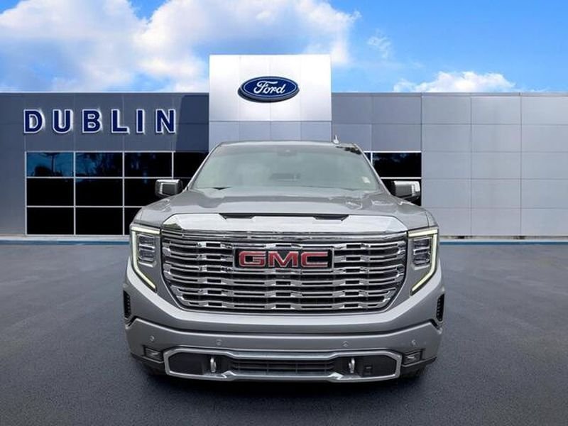Used 2023 GMC Sierra 1500 Denali AWD/4WD image 2