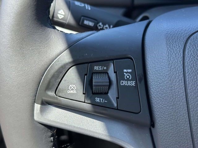 Certified 2022 Chevrolet Trax LT w/ LT Convenience Package AWD/4WD image 27