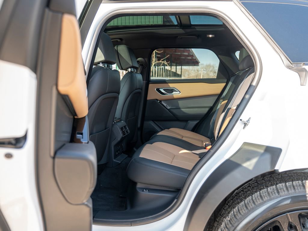 New 2025 Land Rover Range Rover Velar Dynamic HSE image 21