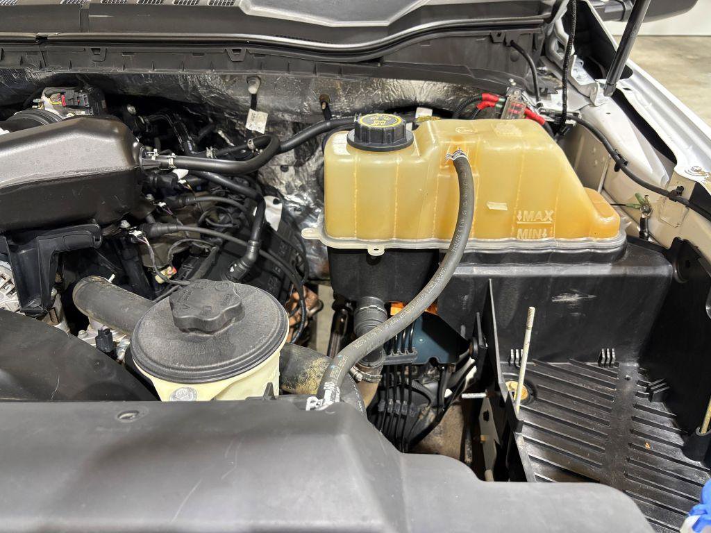Used 2018 Ford F250 XL w/ Power Equipment Group AWD/4WD image 25