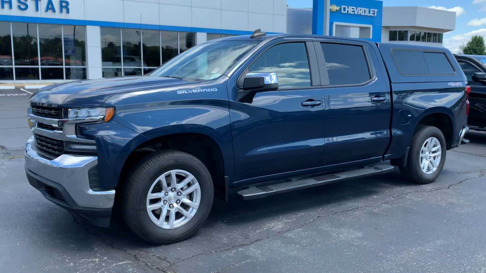 Used 2020 Chevrolet Silverado 1500 LT w/ All-Star Edition AWD/4WD image 4