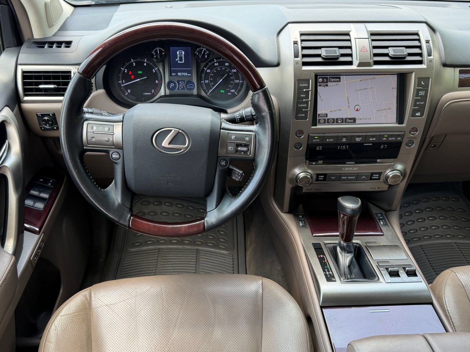 Used 2019 Lexus GX 460 Premium AWD/4WD image 30