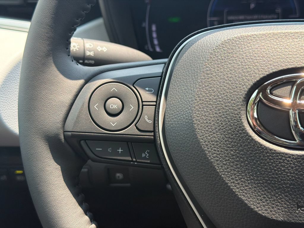 New 2026 Toyota Corolla SE FWD image 30