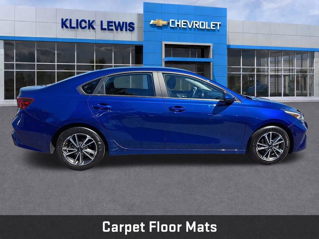Used 2023 Kia Forte LXS FWD image 9