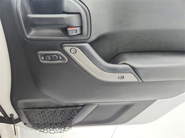 Used 2018 Jeep Wrangler Unlimited Sport S image 34