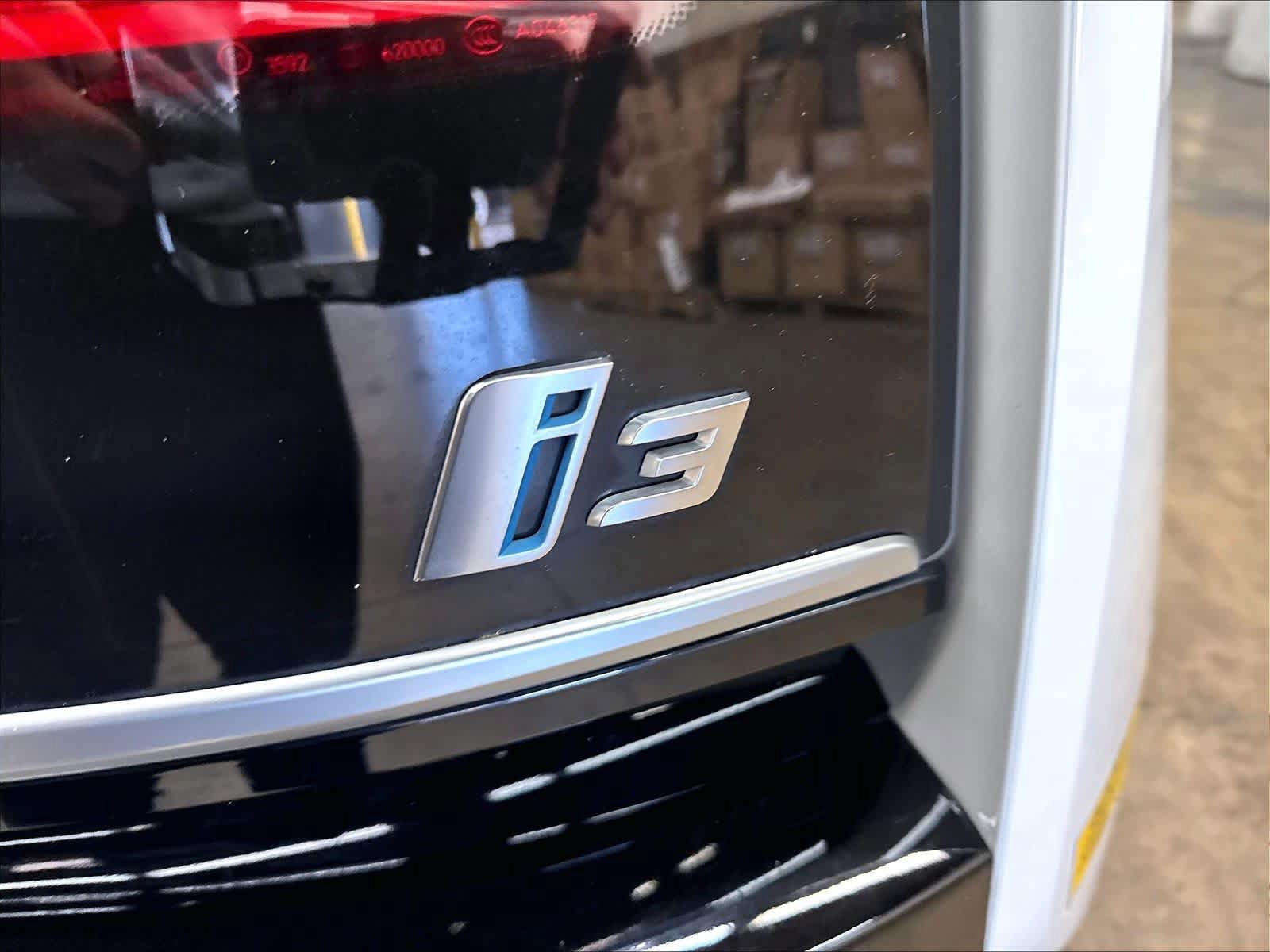 Used 2018 BMW i3 RWD image 11