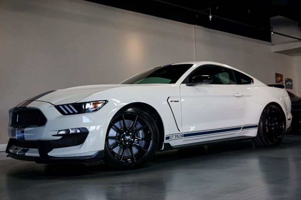 Used 2020 Ford Mustang Shelby GT350 w/ Technology Package image 88