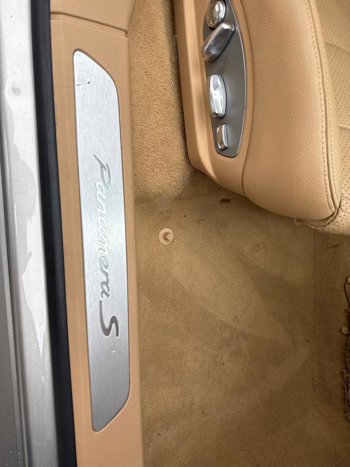 Used 2012 Porsche Panamera S image 42