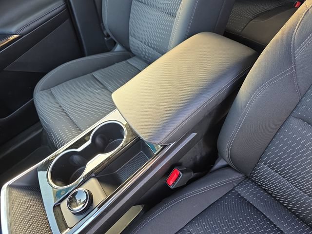 Certified 2026 Chevrolet Equinox LT w/ Safety and Technology Package FWD image 24