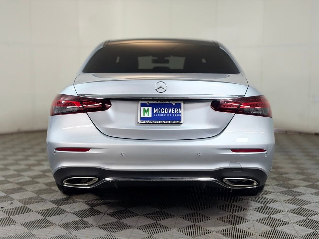 Used 2021 Mercedes-Benz E 350 4MATIC Sedan image 5
