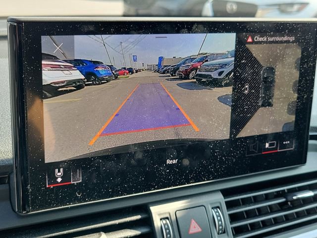 Used 2024 Audi Q5 e Premium Plus w/ Premium Plus Package image 14