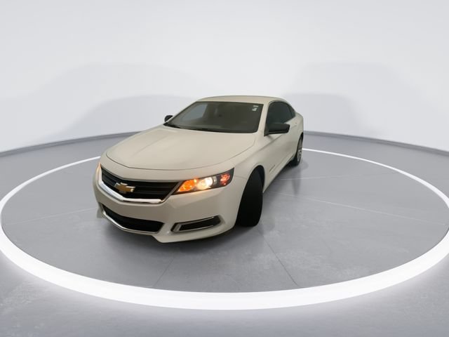 Used 2017 Chevrolet Impala LS FWD image 3