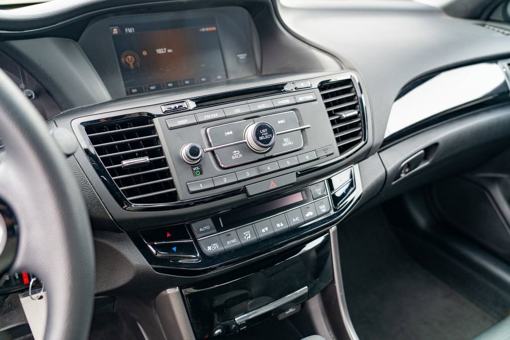 Used 2016 Honda Accord LX-S image 19