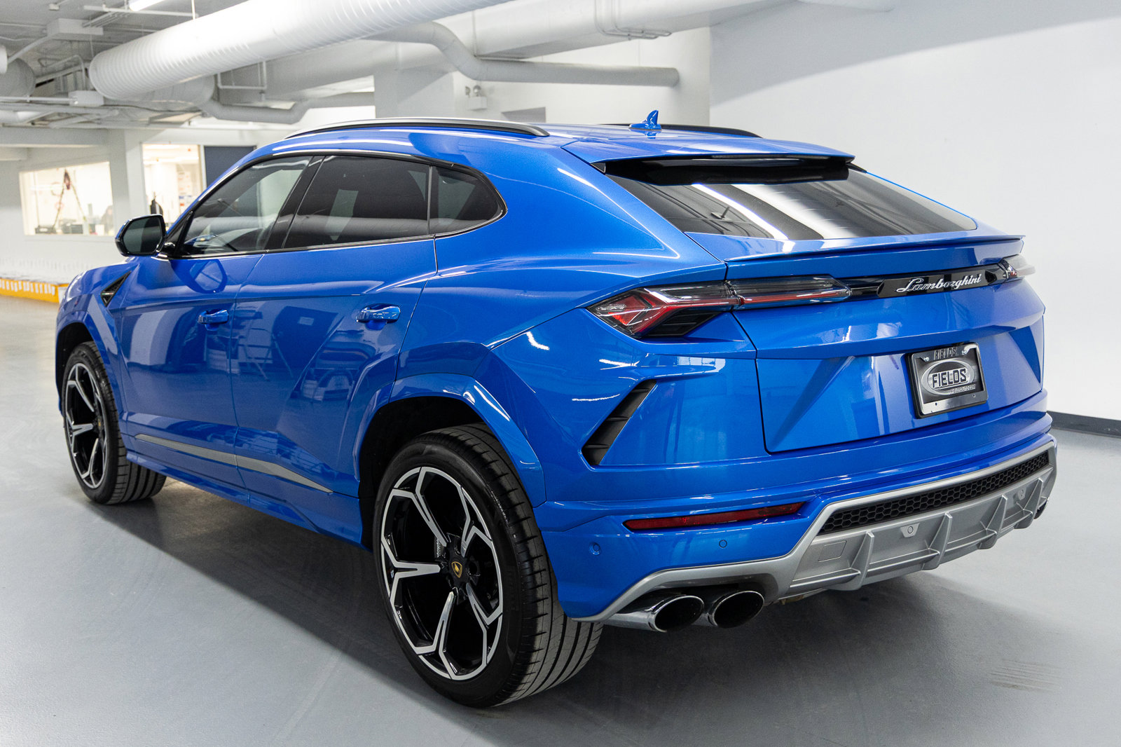 Used 2021 Lamborghini Urus image 5