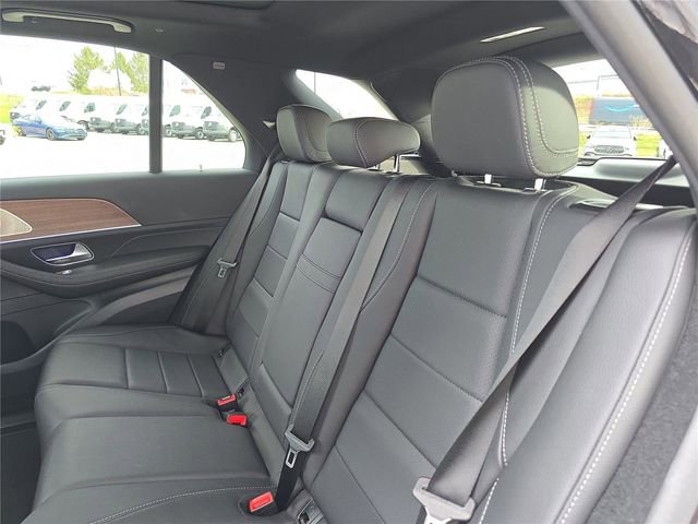 Used 2025 Mercedes-Benz GLE 350 4MATIC image 16