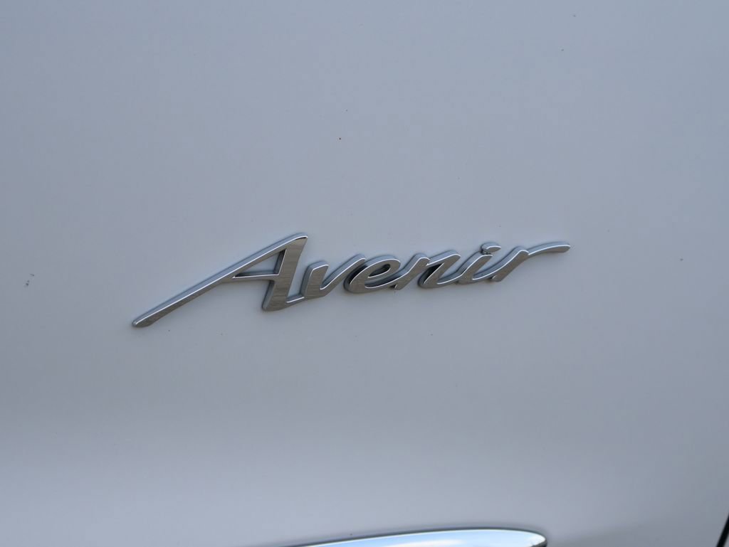 Used 2020 Buick Enclave Avenir w/ Avenir Technology Package image 9