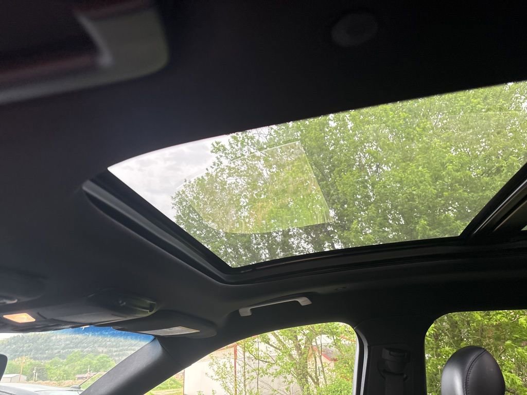 Used 2019 Lincoln Nautilus Reserve image 13