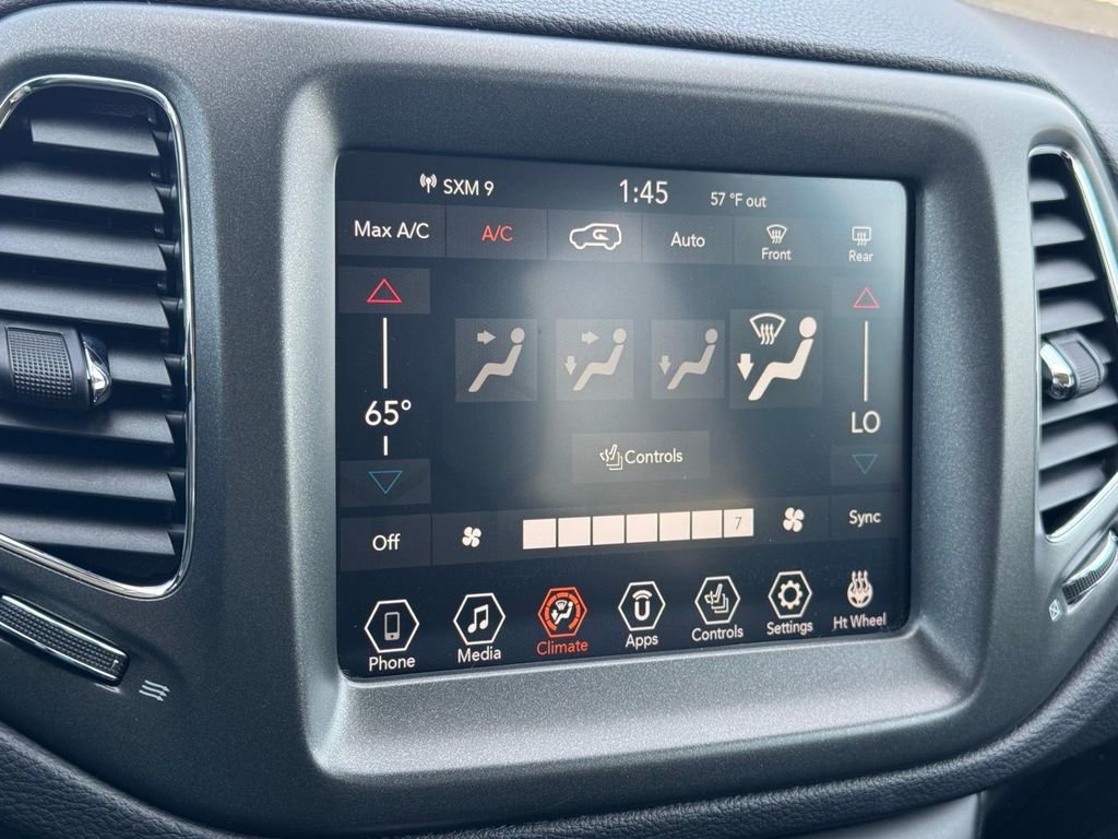 Used 2021 Jeep Compass Trailhawk image 19