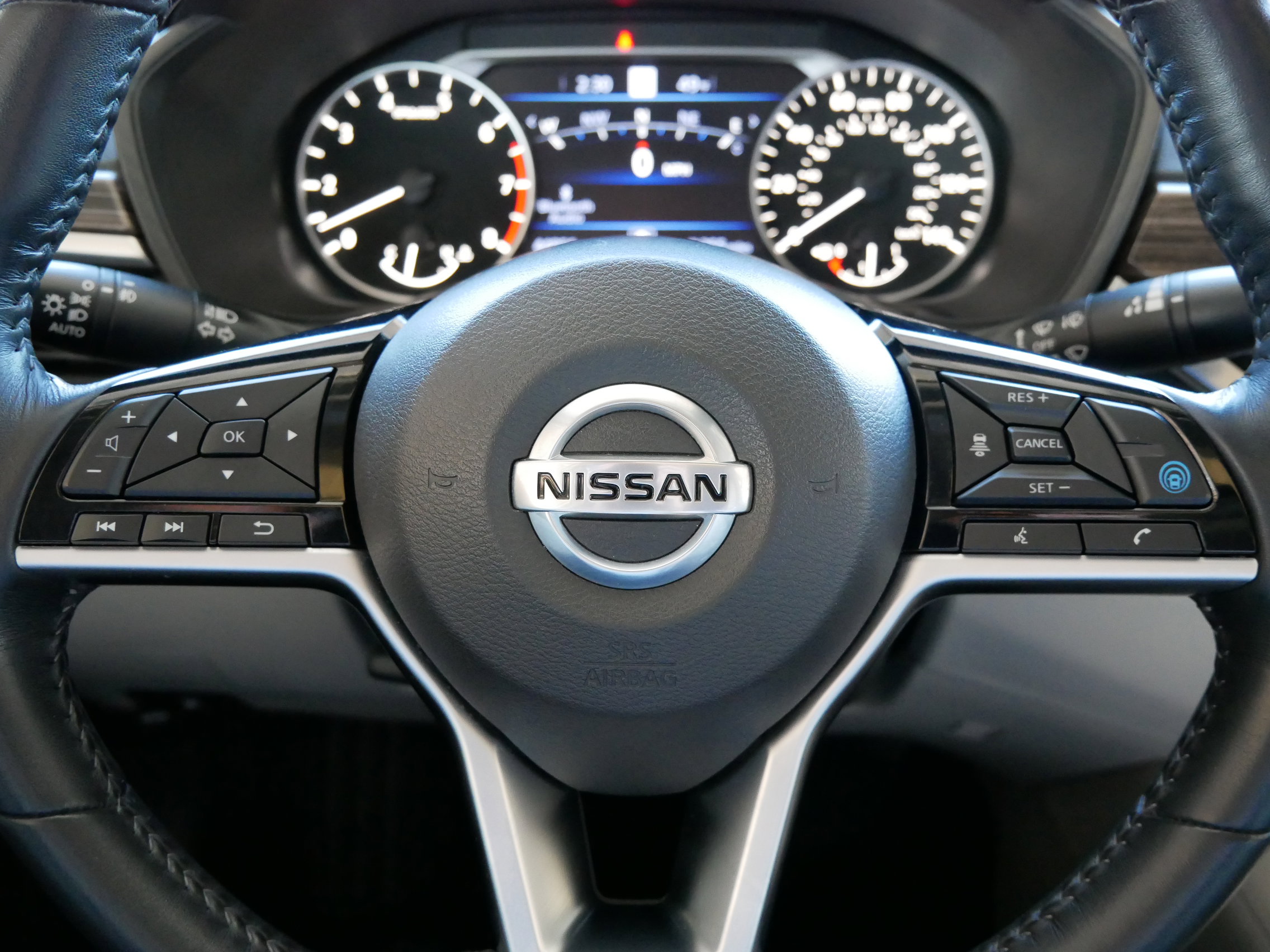 Used 2021 Nissan Altima 2.5 Platinum image 28