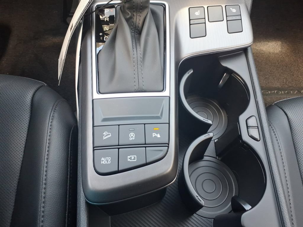New 2026 Kia Sportage EX FWD image 16