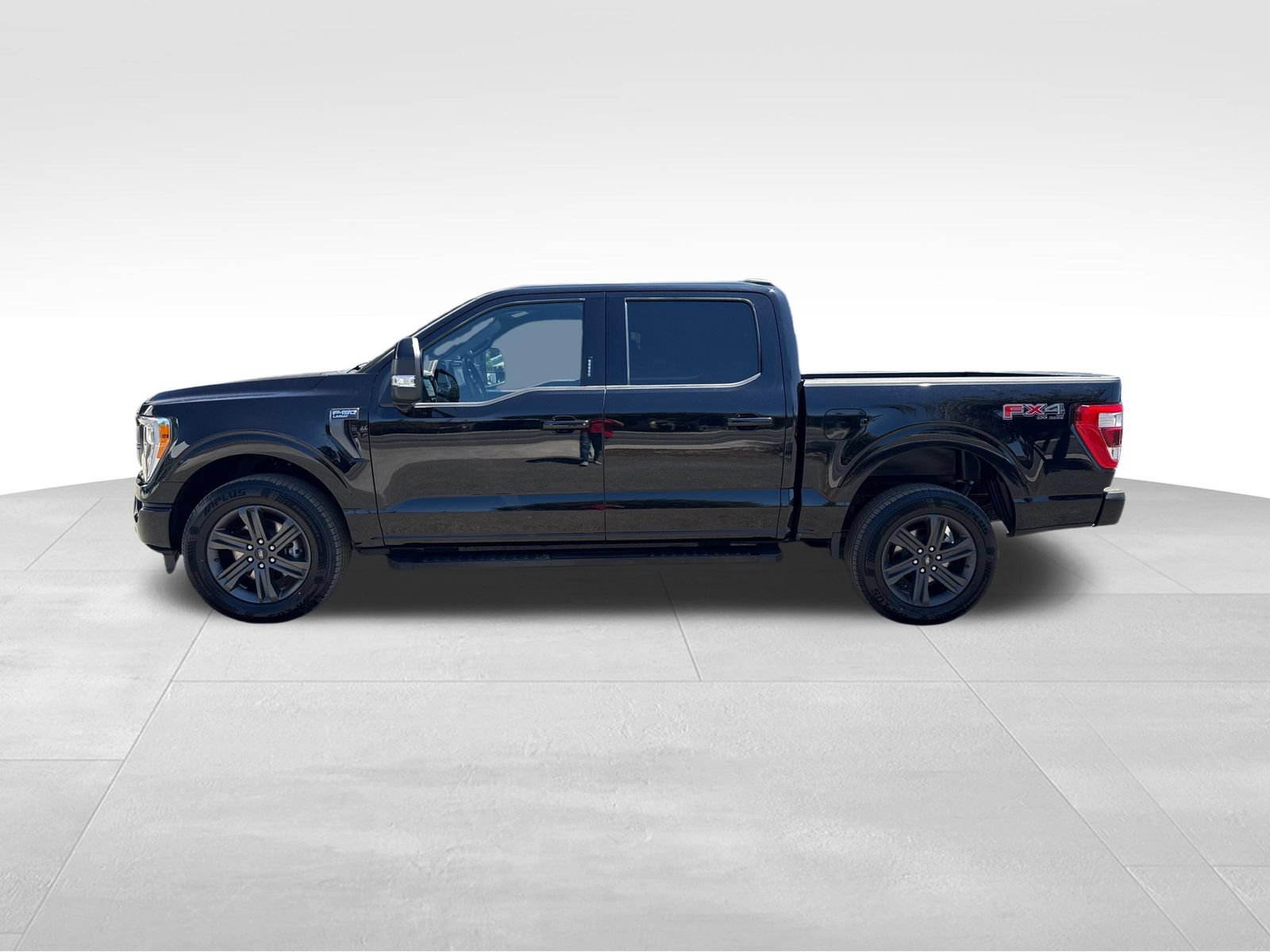 Certified 2023 Ford F150 Lariat AWD/4WD image 2