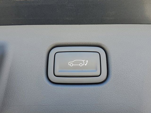 Used 2025 Hyundai Kona Limited image 7