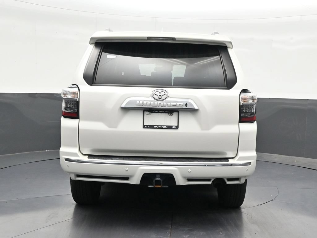 Used 2023 Toyota 4Runner Limited AWD/4WD image 4