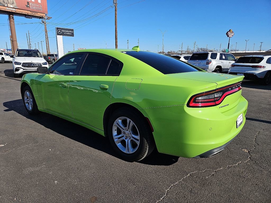 Used 2023 Dodge Charger SXT image 4