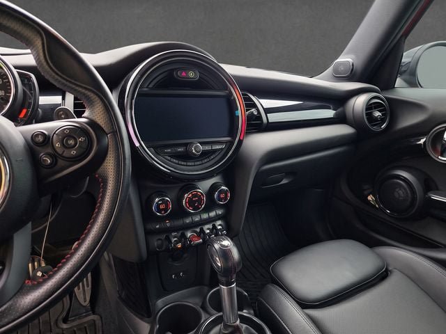 Used 2019 MINI Cooper S w/ Premium Package FWD image 3