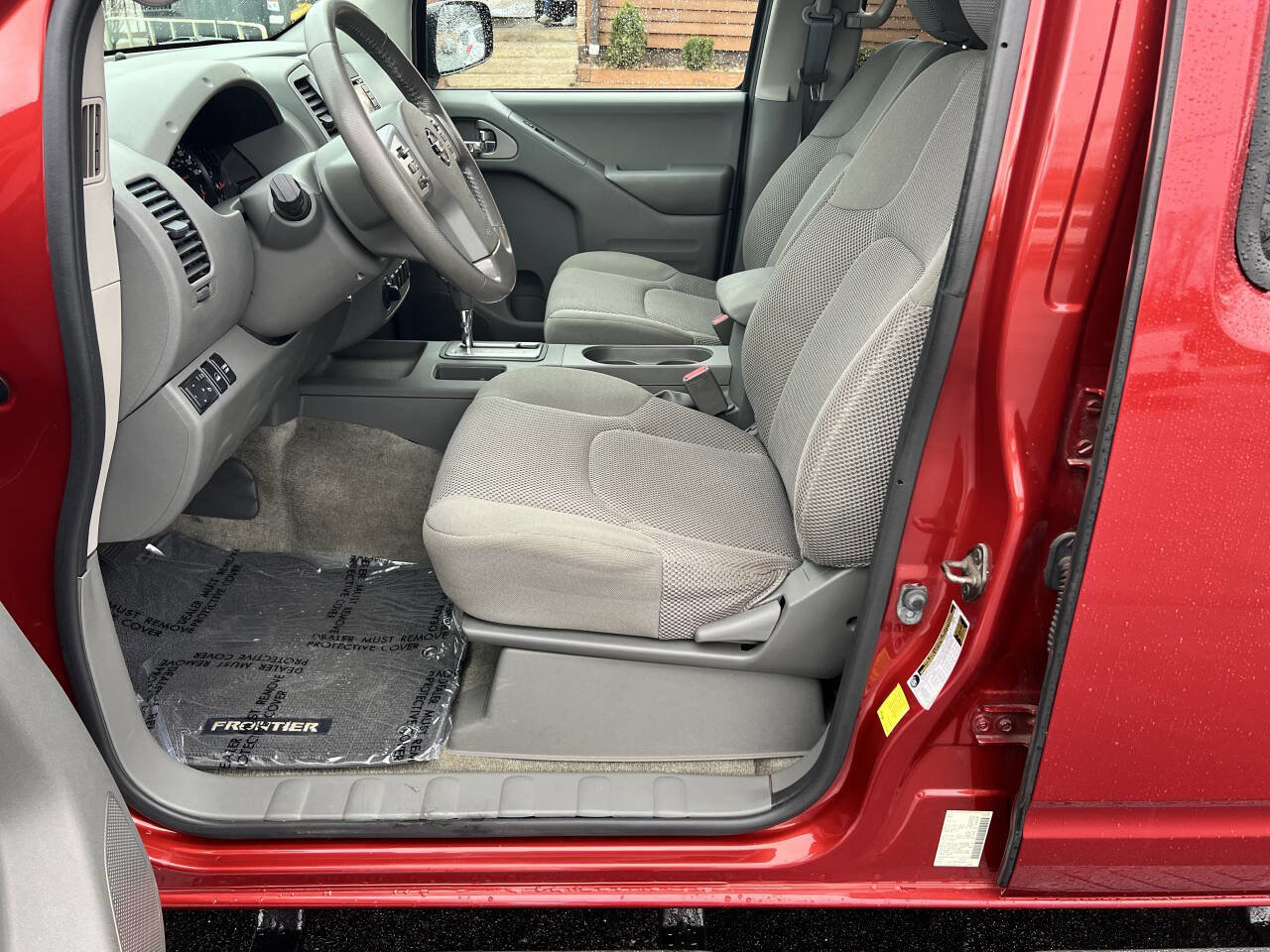 Used 2016 Nissan Frontier SV w/ SV Value Truck Package image 11