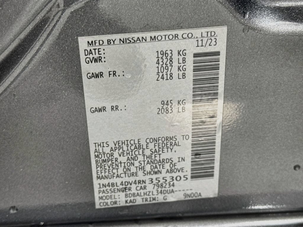Used 2024 Nissan Altima 2.5 SV FWD image 34