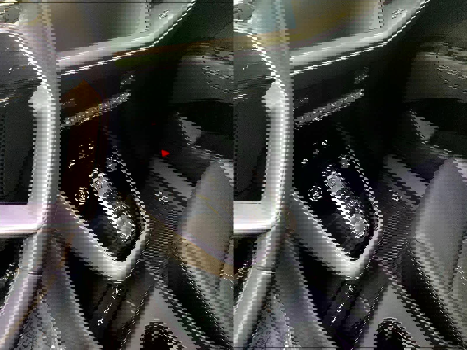 Used 2023 Audi Q4 e-tron Premium Plus w/ Premium Plus image 17