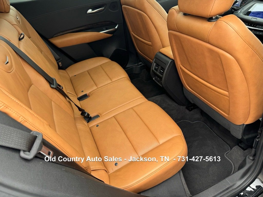 Used 2020 Cadillac XT4 Premium Luxury FWD image 9
